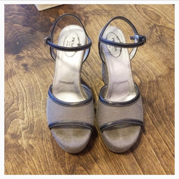 Prada Heritage Logo platform wedge sandals - Picture 2 of 8